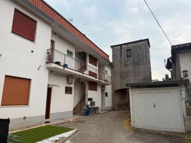 Appartamento in affitto a Arsago Seprio VA