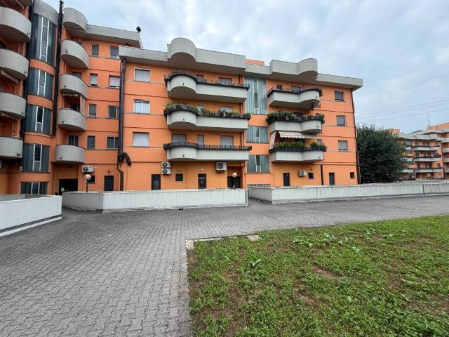 Appartamento in affitto a Bussero MI