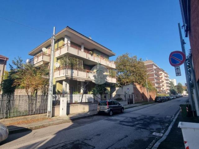 Appartamento in affitto a Busto Arsizio