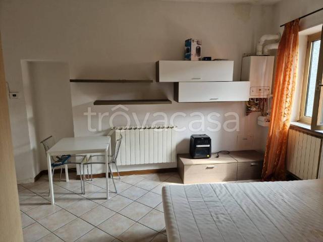 Appartamento in affitto a Busto Arsizio via Alfonso La Marmora, 1, arredato, senza ascensore TrovaCasa