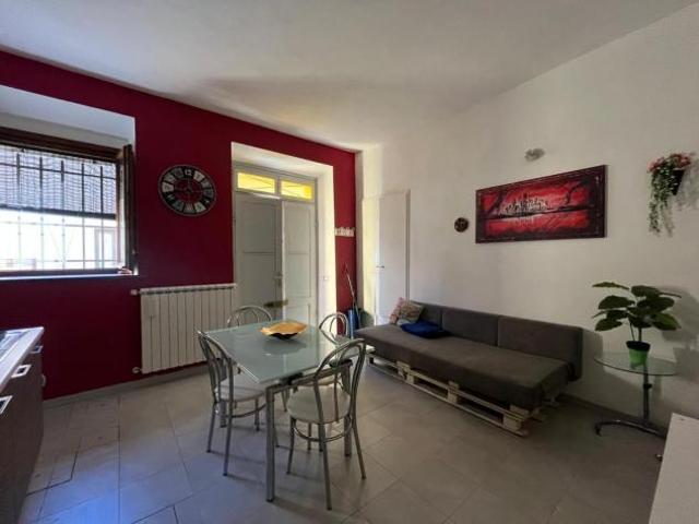 Appartamento in affitto a Buti 50 mq Rif: 1419467
