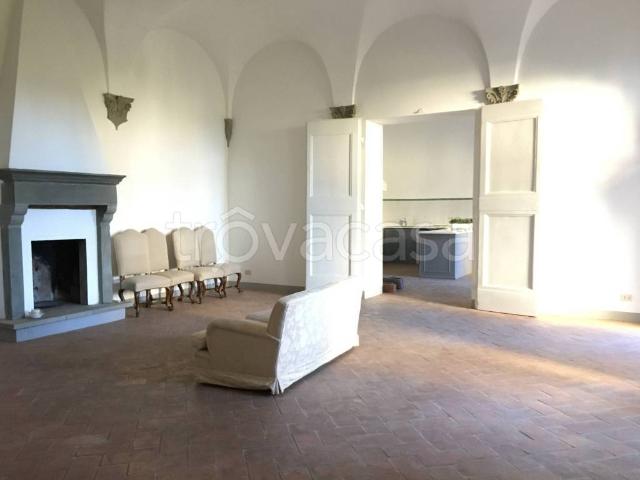 Appartamento in affitto a Bagno a Ripoli, non arredato/vuoto, giardino privato, caminetto TrovaCasa