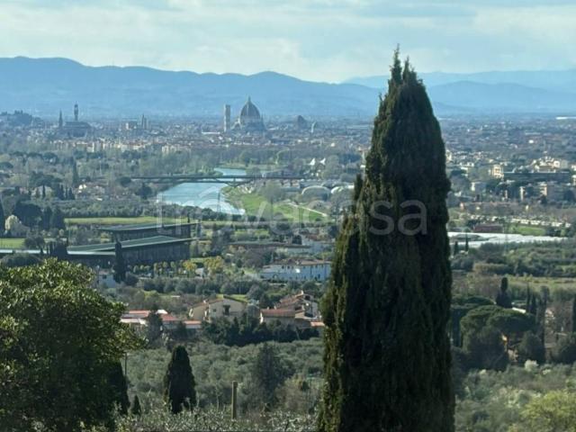 Appartamento in affitto a Bagno a Ripoli via Vicchio e Paterno, 15, arredato, giardino privato, terrazzo TrovaCasa