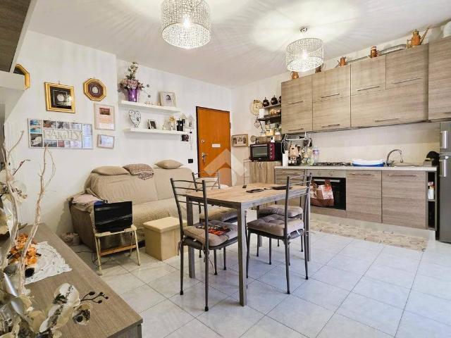 Appartamento in affitto a Bagnolo San Vito via rodari, 1, arredato, box, terrazzo TrovaCasa