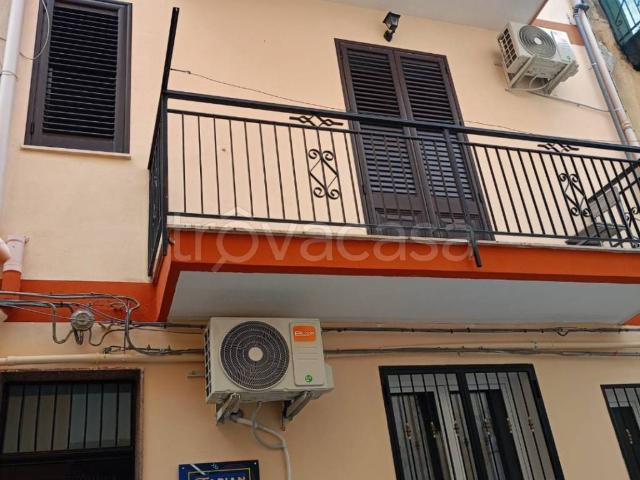 Appartamento in affitto a Bagheria via delle Palme, 31, parzialmente arredato, ristrutturato, balcone TrovaCasa