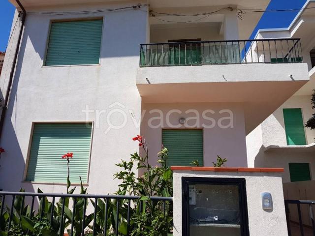 Appartamento in affitto a Barcellona Pozzo di Gotto via Spine Sante, 38, arredato, giardino, terrazzo TrovaCasa