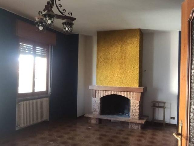 Appartamento in affitto a Bareggio MI
