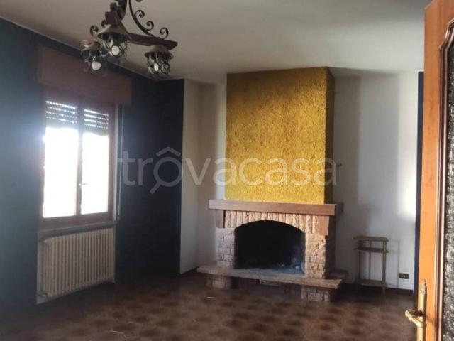 Appartamento in affitto a Bareggio, libero subito, ingresso indipendente, balcone TrovaCasa