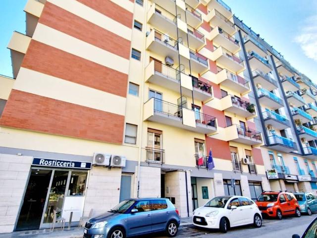 Appartamento in affitto a Bari BA