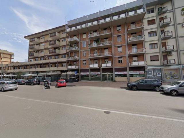 Appartamento in affitto a Bari BA