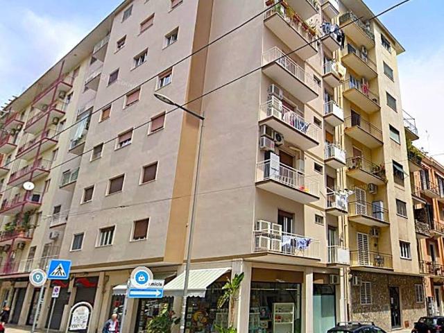 Appartamento in affitto a Bari BA
