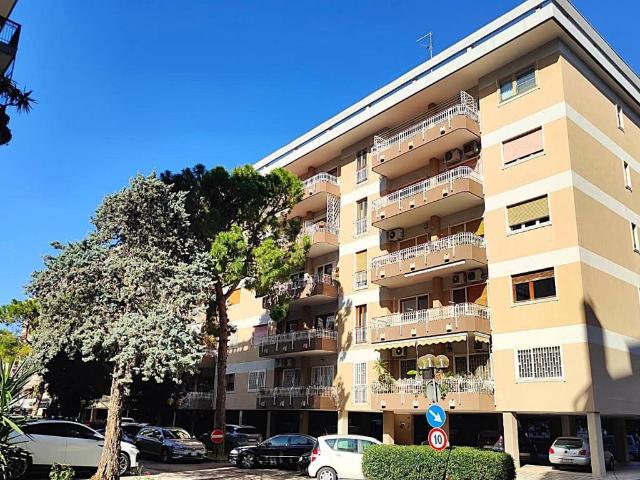 Appartamento in affitto a Bari BA