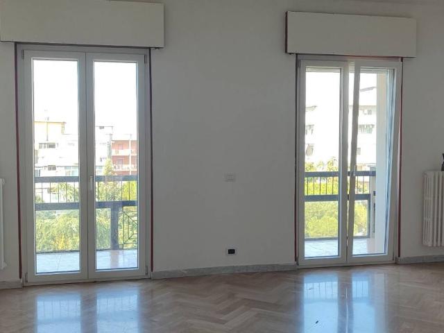 Appartamento in affitto a Bari BA