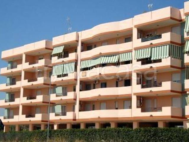 Appartamento in affitto a Bari via Nicola Minervino, 17, arredato, posto auto, balcone TrovaCasa