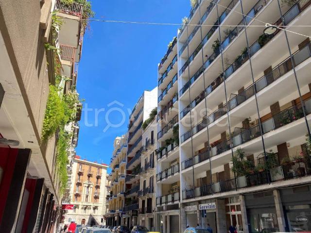 Appartamento in affitto a Bari via Cardassi, 71, arredato, lungomare, luminoso TrovaCasa