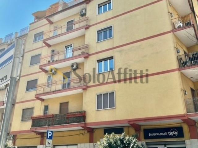 Appartamento in affitto a Bari via Daniele Petrera, 4, arredato, riscaldamento autonomo, ascensore TrovaCasa