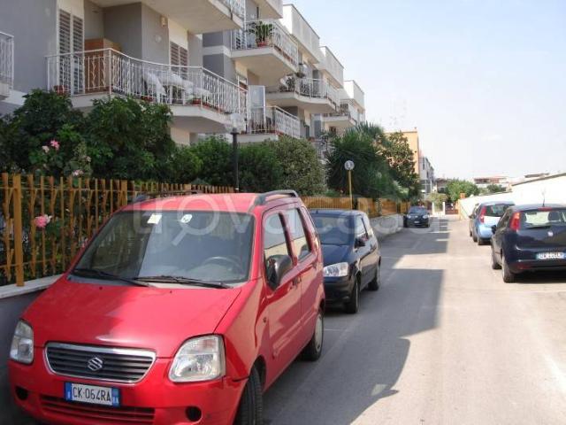 Appartamento in affitto a Bari via Francesco Pepe, 39, arredato, posto auto, angolo cottura TrovaCasa