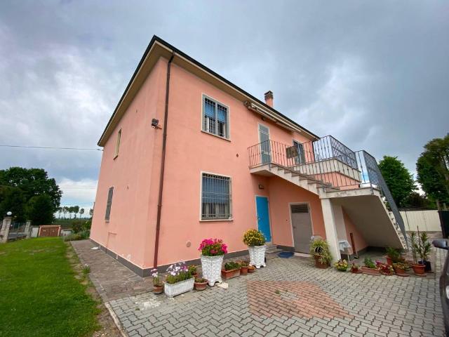 Appartamento in affitto a Baricella BO
