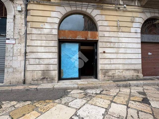 Appartamento in affitto a Barletta via Geremia di Scanno, 9, non arredato/vuoto, centrale TrovaCasa