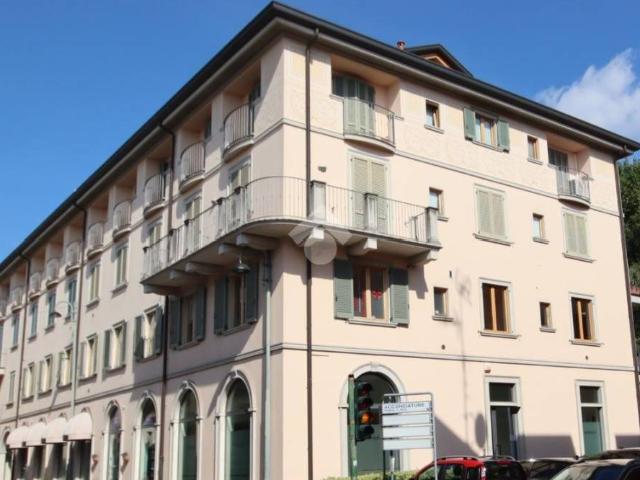 Appartamento in affitto a Barzanò