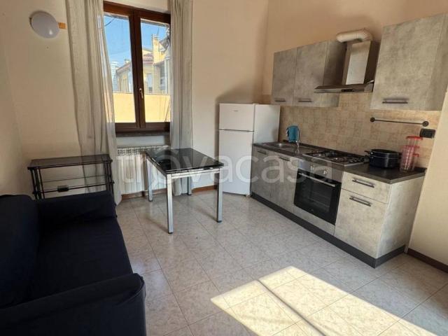Appartamento in affitto a Belgioioso via Trieste, arredato, luminoso, cucina a vista TrovaCasa