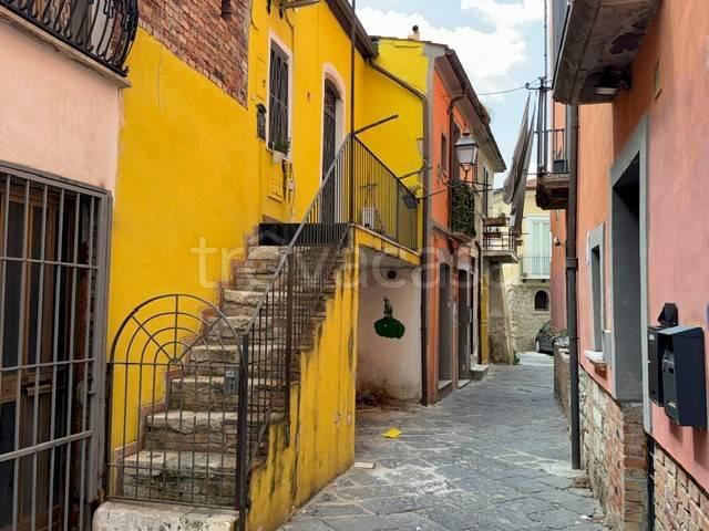 Appartamento in affitto a Benevento via Enrico De Nicola, arredato, riscaldamento autonomo, caminetto TrovaCasa