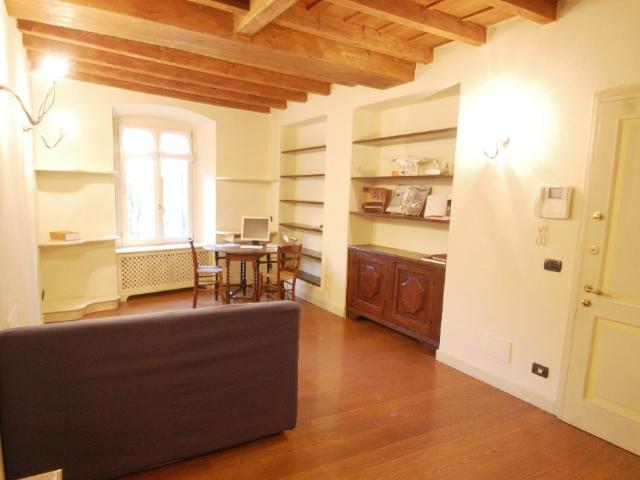 APPARTAMENTO in AFFITTO a BERGAMO CITTA' ALTA di 2 vani
