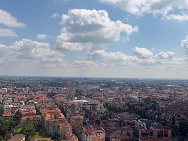 Appartamento in affitto a Bergamo BG