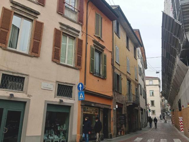 Appartamento in affitto a Bergamo BG