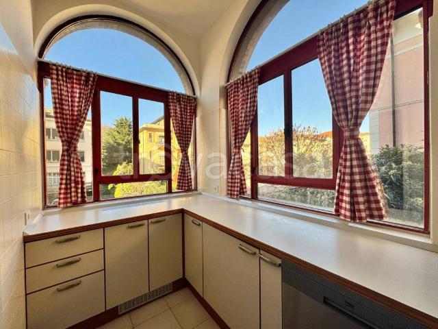 Appartamento in affitto a Bergamo via Angelo Mazzi, arredato, ascensore, centrale TrovaCasa
