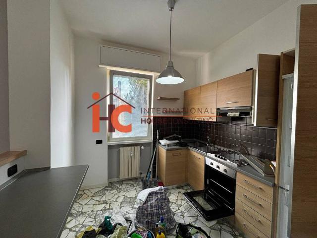 Appartamento in affitto a Bergamo via Enrico Rastelli, arredato, terrazzo, ristrutturato TrovaCasa