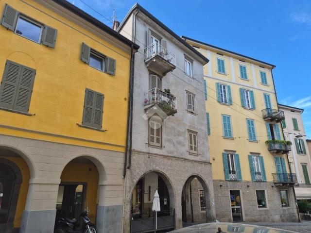 Appartamento in affitto a Bergamo via San Tomaso, 70, arredato, libero subito, ristrutturato TrovaCasa