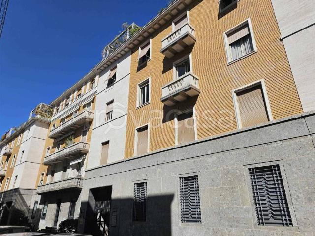 Appartamento in affitto a Biella via Colombo, 4, non arredato/vuoto, balcone, cucina abitabile TrovaCasa