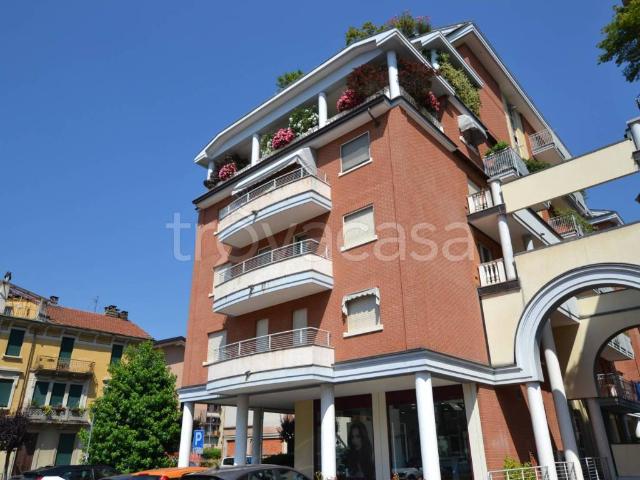 Appartamento in affitto a Biella via Sant'Eusebio, 13, non arredato/vuoto, box, terrazzo TrovaCasa