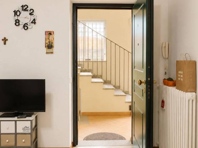 Appartamento in affitto a Binago CO