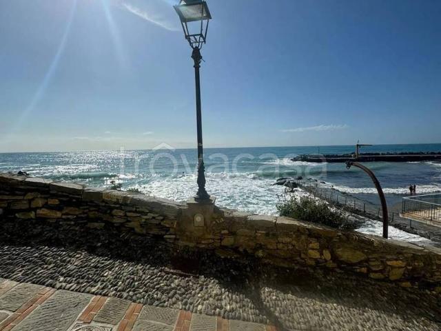 Appartamento in affitto a Bogliasco piazzale Partigiani d'Italia Bogliasco, luminoso, balcone, angolo cottura TrovaCasa