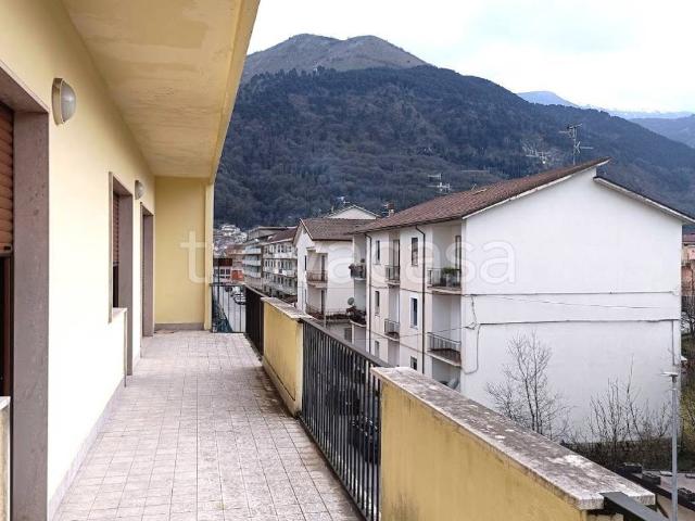 Appartamento in affitto a Bojano via Papa Giovanni XXIII, non arredato/vuoto, terrazzo, centrale TrovaCasa