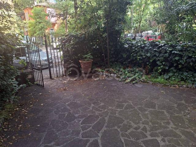 Appartamento in affitto a Bologna, arredato, riscaldamento autonomo, balcone TrovaCasa