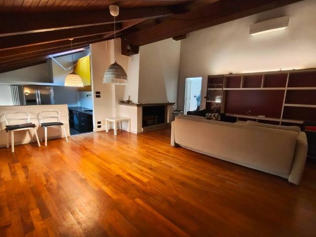 Appartamento in affitto a Bologna BO