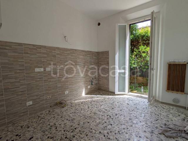 Appartamento in affitto a Bologna, non arredato/vuoto, giardino privato, riscaldamento autonomo TrovaCasa