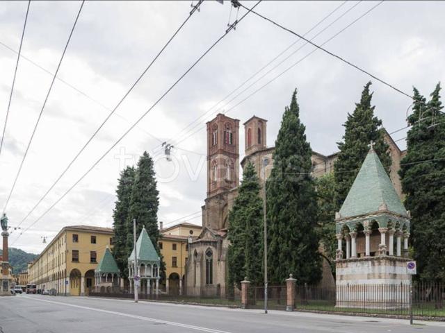 Appartamento in affitto a Bologna piazza Marcello Malpighi, arredato, terrazzo, immobile di prestigio TrovaCasa