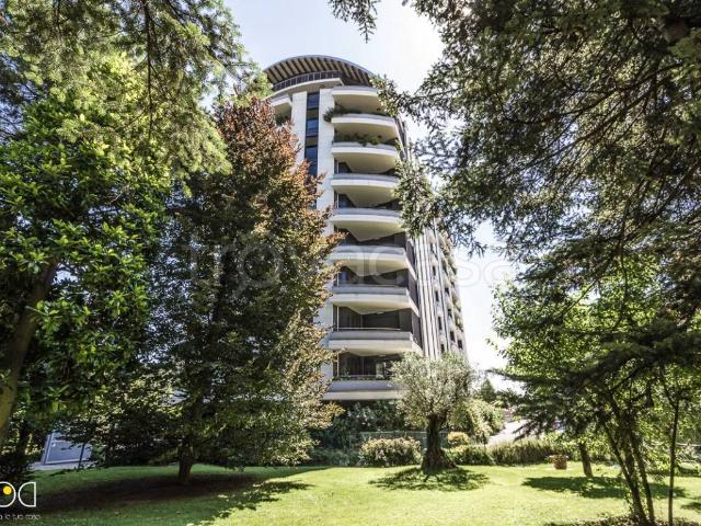 Appartamento in affitto a Bologna piazzale Luciano Anceschi, 5, non arredato/vuoto, box, terrazzo TrovaCasa