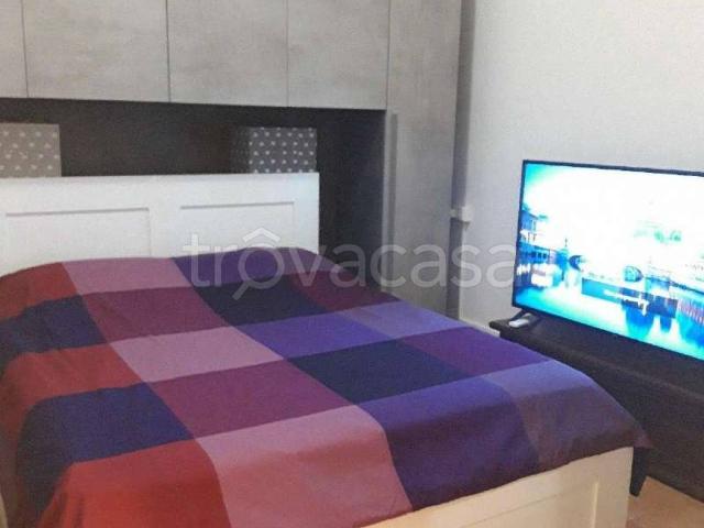 Appartamento in affitto a Bologna via Olindo Guerrini, giardino privato, riscaldamento autonomo, parzialmente arredato TrovaCasa