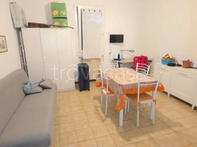 Appartamento in affitto a Bologna via Augusto Aglebert, arredato, ultimo piano, cantina TrovaCasa