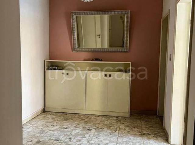 Appartamento in affitto a Bologna via Alfredo Bergami, 3, Saffi