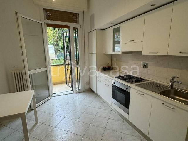 Appartamento in affitto a Bologna via Bartolomeo Passarotti, arredato, terrazzo TrovaCasa