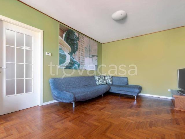 Appartamento in affitto a Bologna via Battindarno, arredato, box, terrazzo TrovaCasa