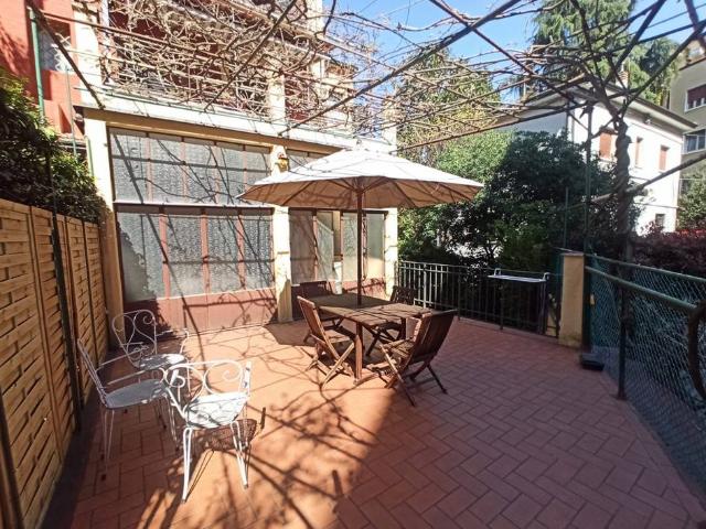 Appartamento in affitto a Bologna via Cherubino Ghirardacci, arredato, giardino privato, terrazzo TrovaCasa