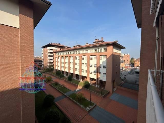Appartamento in affitto a Bologna via Decumana, 76, arredato, box, terrazzo TrovaCasa