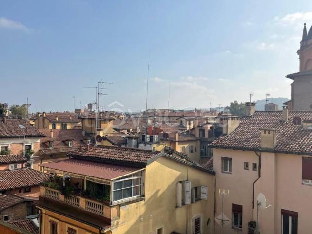 Appartamento in affitto a Bologna via degli Artieri, 2, arredato, ascensore, centrale TrovaCasa